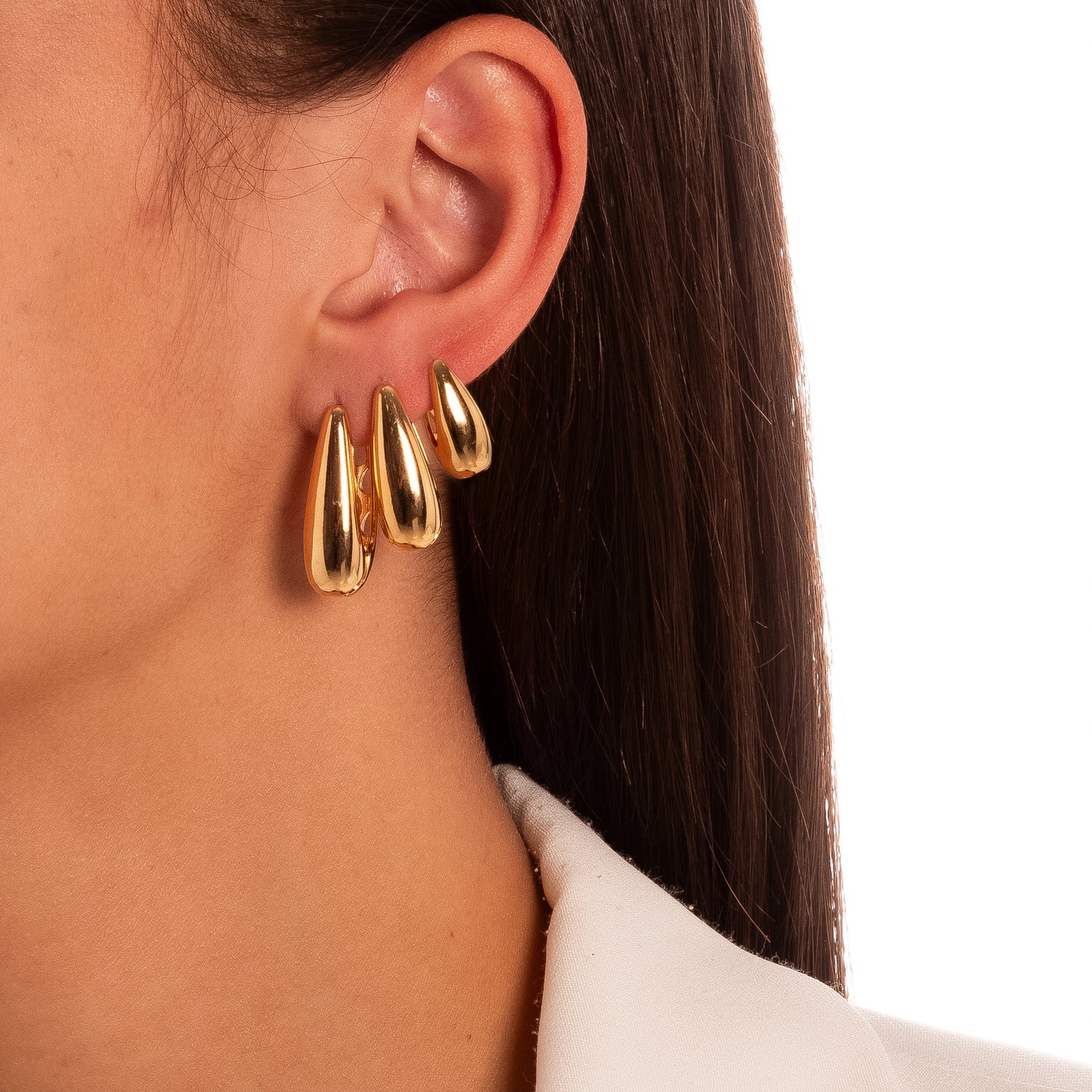 Brinco gota dourado/gold drop earrings